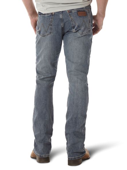Men's Wrangler Retro Slim Fit Boot Cut Jeans | Oklahoma's Premier Western  Clothing Store